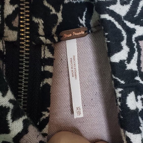 EUC FREE PEOPLE AMELIA BLACK GREY SLEEVELESS ZIP FORM FIT MINI DRESS - Picture 6 of 9